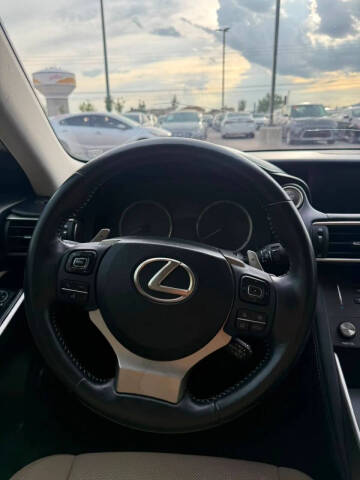 2019 Lexus IS 300
