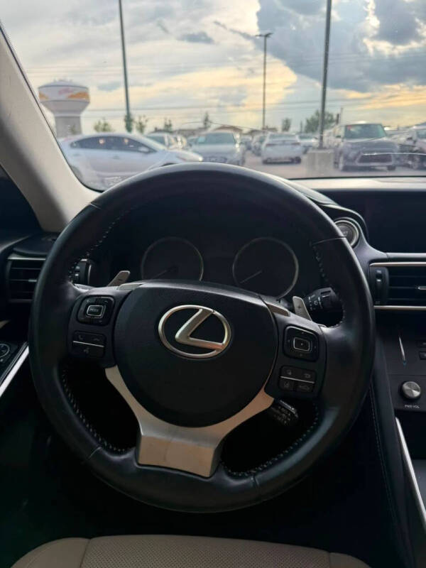 2019 Lexus IS 300