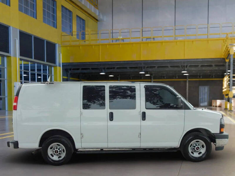 2020 GMC Savana 2500