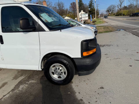 2017 Chevrolet Express 2500