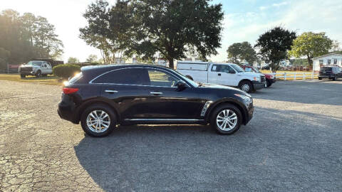 2017 Infiniti QX70