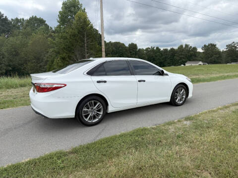2015 Toyota Camry SE