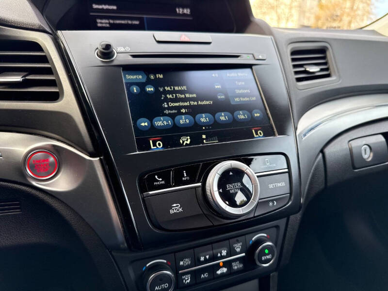 2020 Acura ILX w/Premium