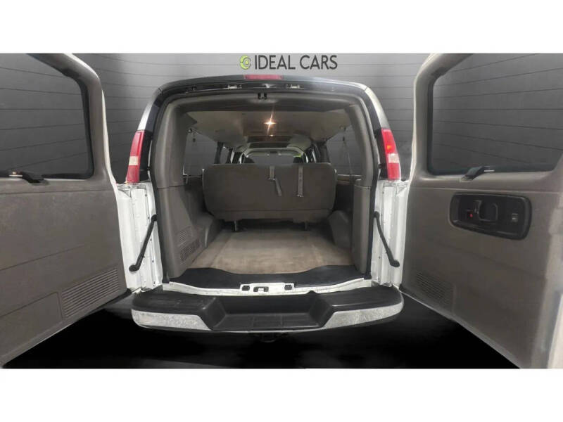 2004 Chevrolet Express 3500