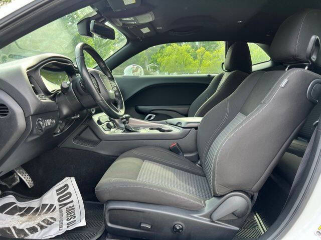 2021 Dodge Challenger SXT