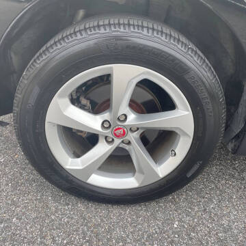 2017 Jaguar F-PACE 35t Premium