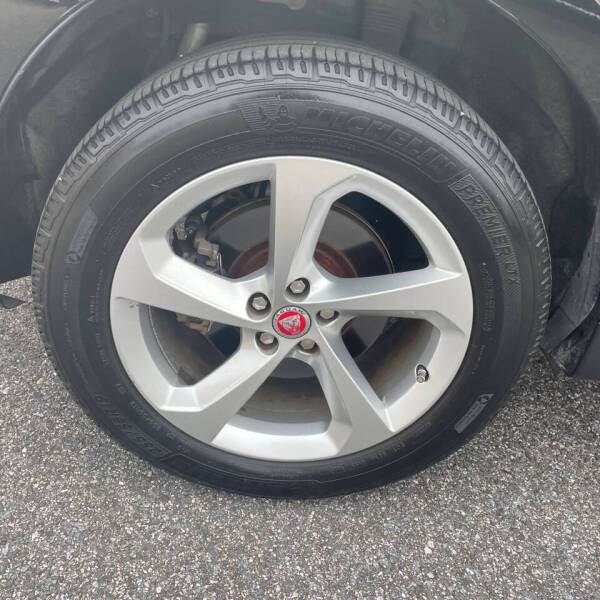 2017 Jaguar F-PACE 35t Premium