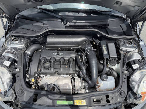 2010 MINI Cooper John Cooper Works