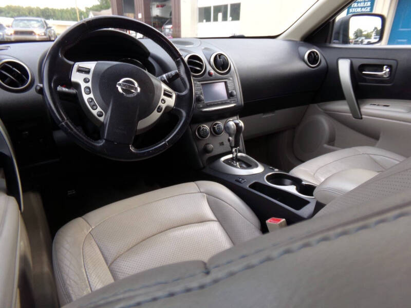 2011 Nissan Rogue SV