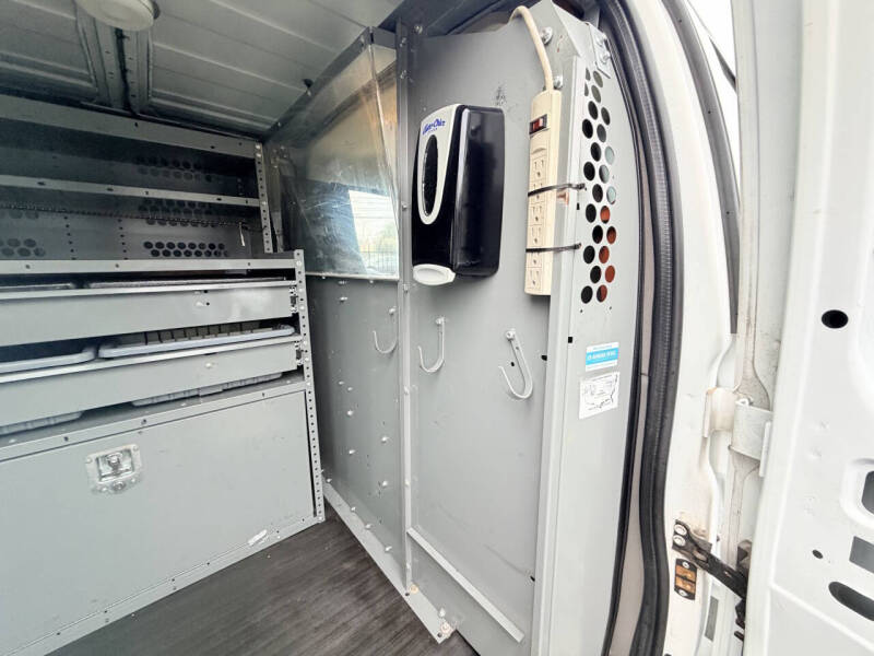 2013 Chevrolet Express 2500