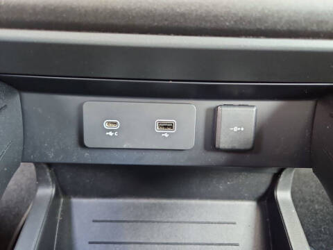 2022 Land Rover Defender 110 X-Dynamic HSE