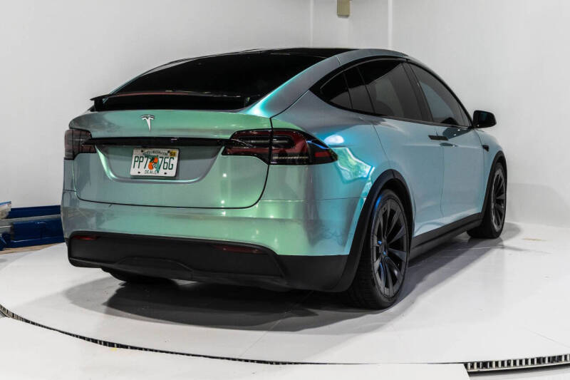 2023 Tesla Model X Standard Range