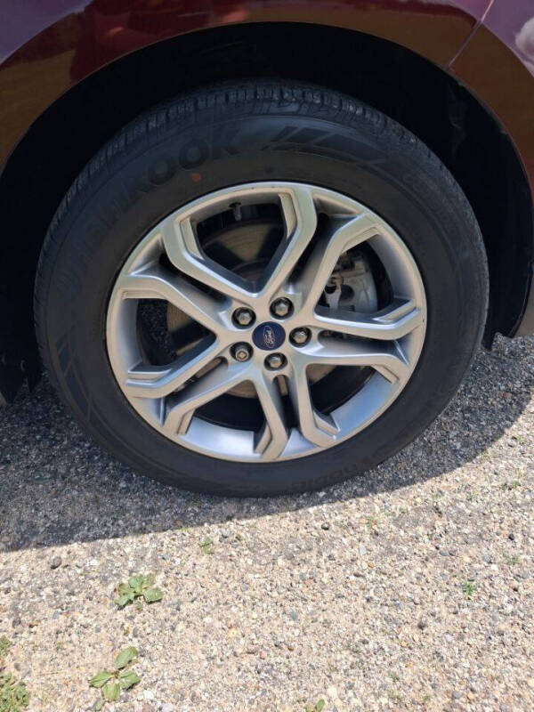 2017 Ford Edge Titanium