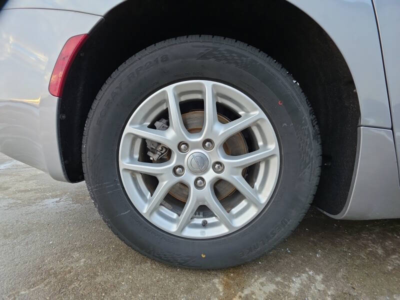 2020 Chrysler Voyager LXi