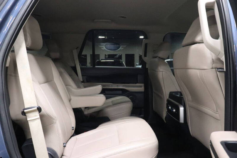 2023 Ford Expedition XLT