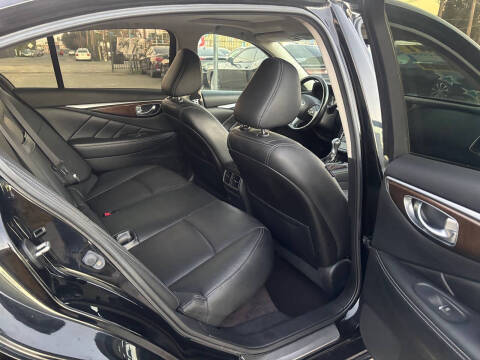 2014 Infiniti Q50 Premium