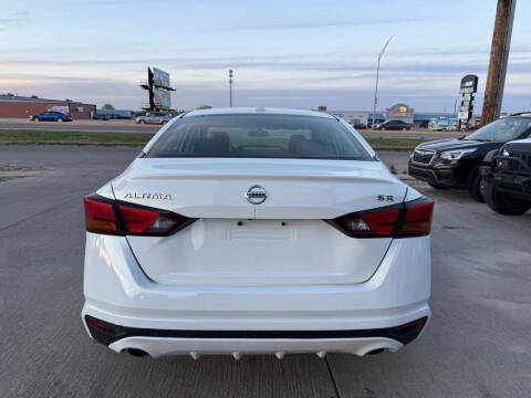 2019 Nissan Altima 2.5 SR