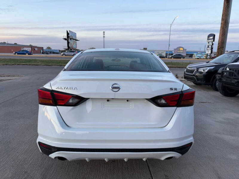 2019 Nissan Altima 2.5 SR