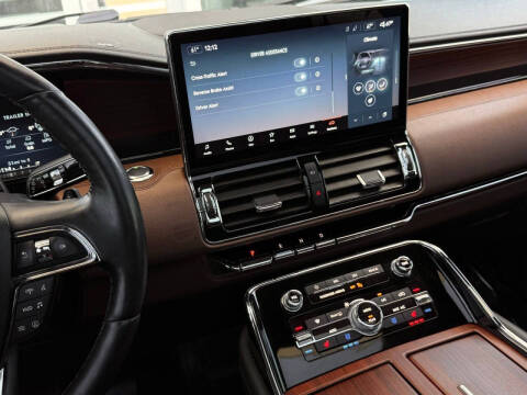 2023 Lincoln Navigator Reserve