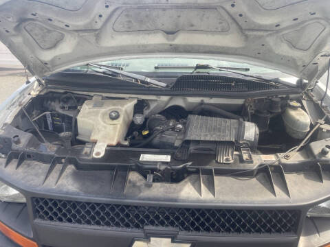 2005 Chevrolet Express 2500