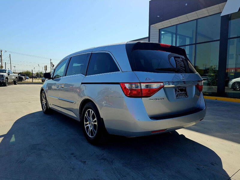 2012 Honda Odyssey EX-L photo 3