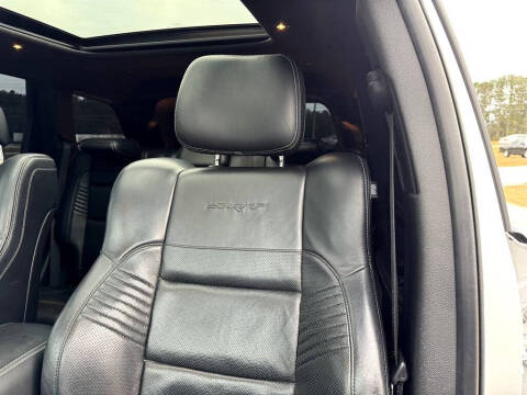 2017 Jeep Grand Cherokee SRT