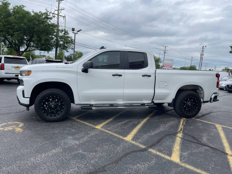 2020 Chevrolet Silverado 1500 Custom