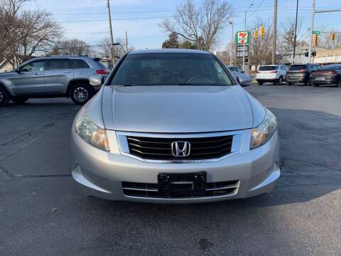 2008 Honda Accord for sale at DTH FINANCE LLC in Toledo OH