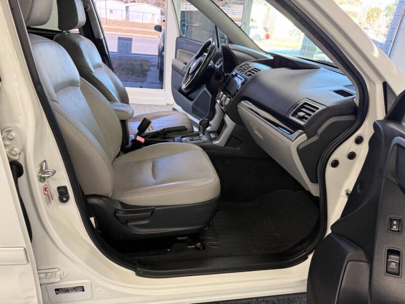 2017 Subaru Forester 2.5i Limited