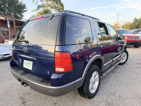 2004 Ford Explorer XLT