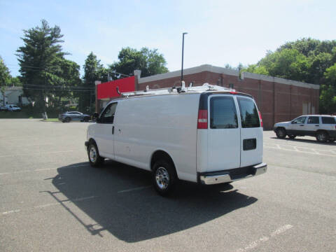 2017 Chevrolet Express 2500