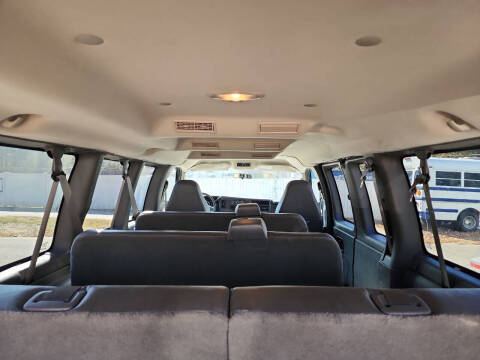 2009 Chevrolet Express LS 3500