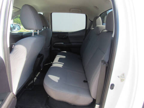 2019 Toyota Tacoma SR5 V6