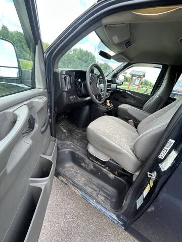 2011 Chevrolet Express LS 3500