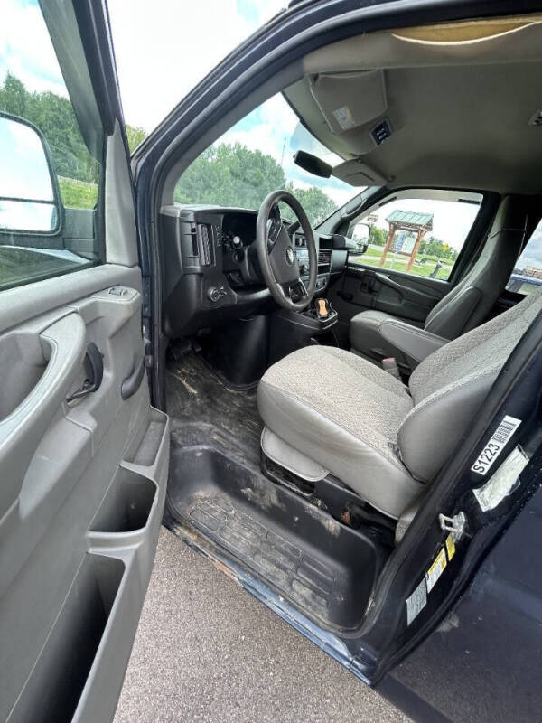 2011 Chevrolet Express LS 3500
