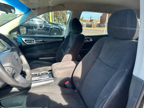 2014 Nissan Pathfinder S