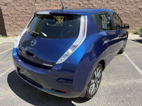 2017 Nissan LEAF S