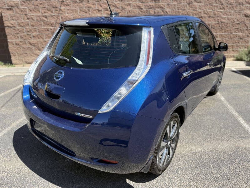 2017 Nissan LEAF S