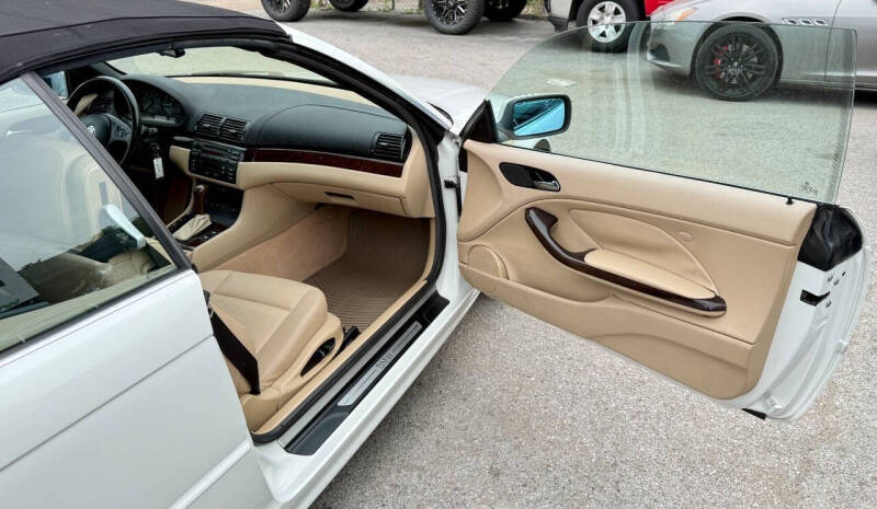 2005 BMW 3 Series 325Ci
