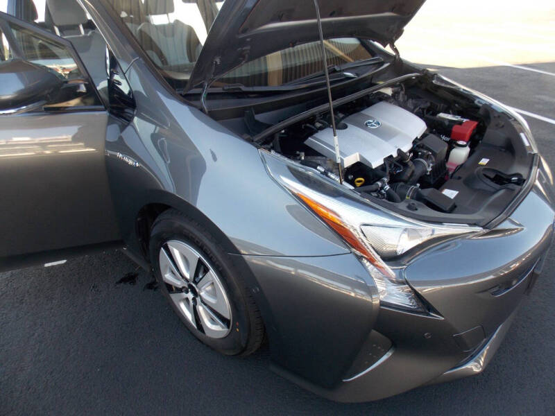 2018 Toyota Prius Three