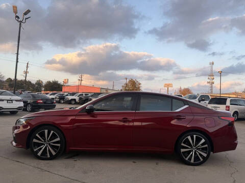 2020 Nissan Altima 2.5 SR