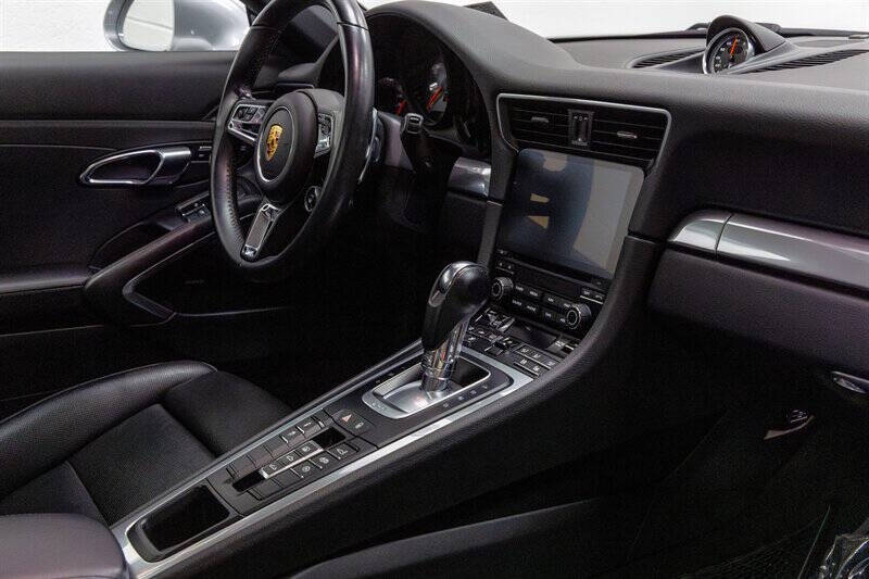 2018 Porsche 911 Carrera S