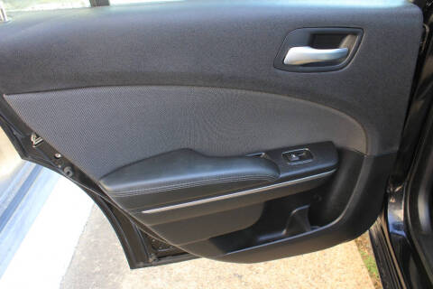 2016 Dodge Charger SE