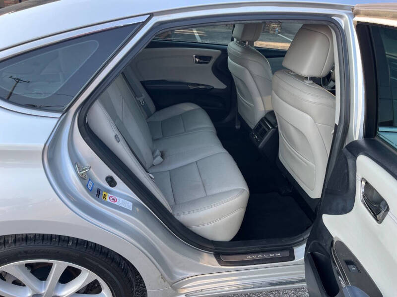 2014 Toyota Avalon Limited