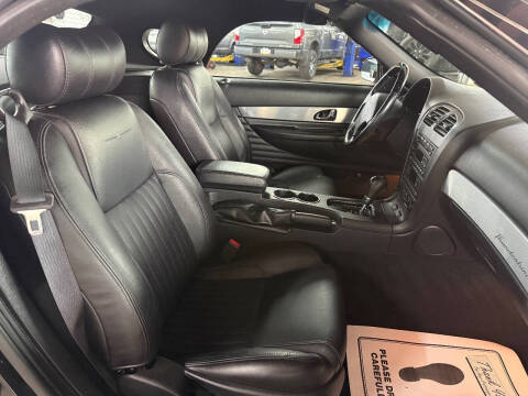 2004 Ford Thunderbird Deluxe