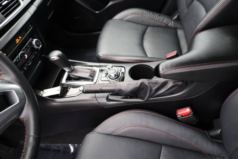 2016 Mazda MAZDA3 i Grand Touring