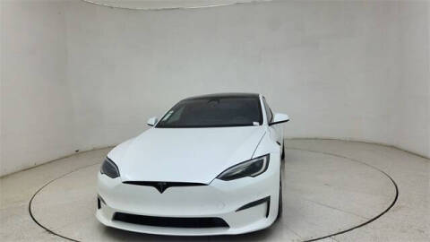 2023 Tesla Model S Plaid
