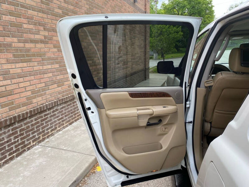 2013 Nissan Armada Platinum