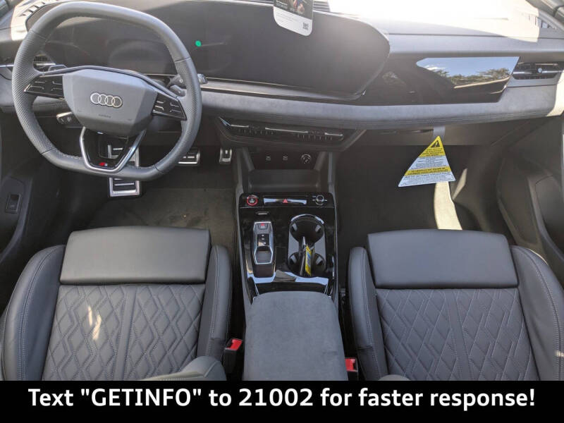 2025 Audi SQ6 e-tron quattro Premium Plus