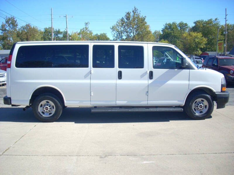 2023 GMC Savana LS 3500